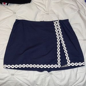 Navy blue Lilly Pulitzer skort